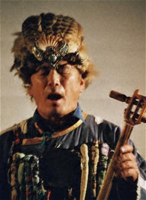 Nikolai Oorschak Munsukowitsch, Schamane aus Tuva
